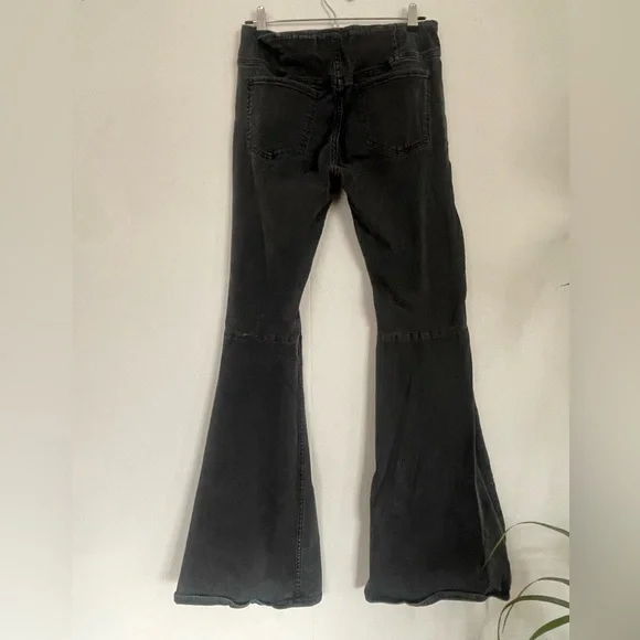 FP Pull On Flares - Picture 2 of 4